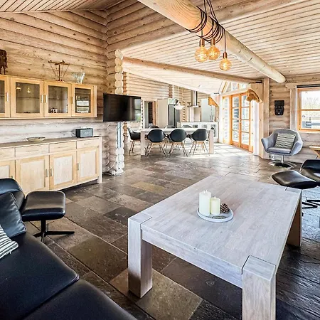 4 Bedroom Gorgeous Home In Sydals * Nedre Lysabild