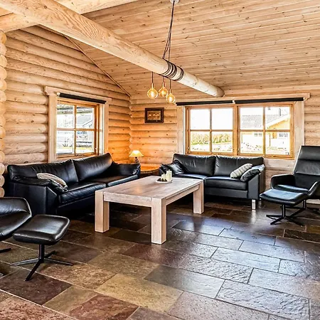 4 Bedroom Gorgeous Home In Sydals Feriehus